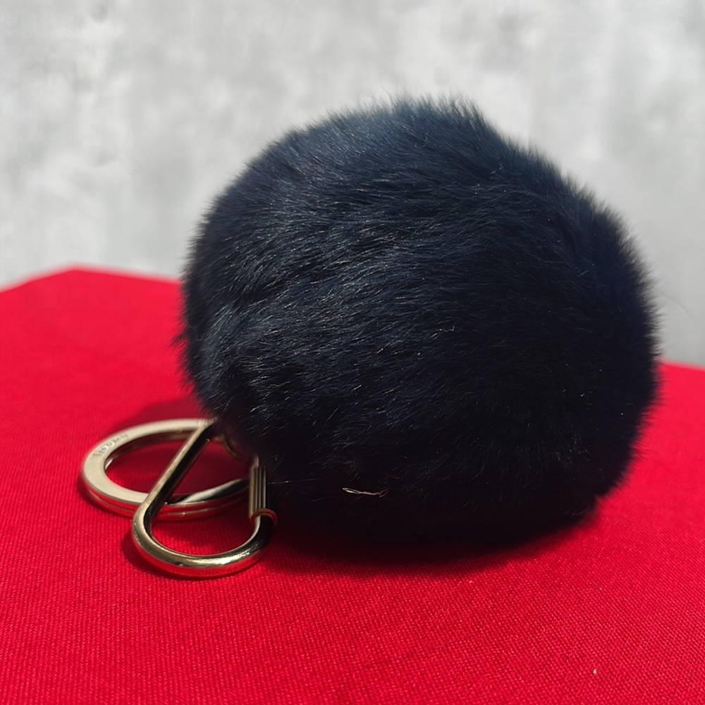 Pom-Pom Keychain